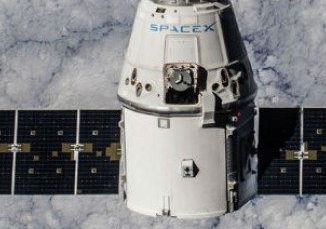 SpaceX đã phóng lên 422 vệ tinh, đủ phủ sóng Internet từ quỹ đạo